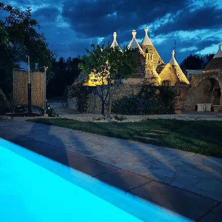 Trullo Amalia Con Piscina Privata
