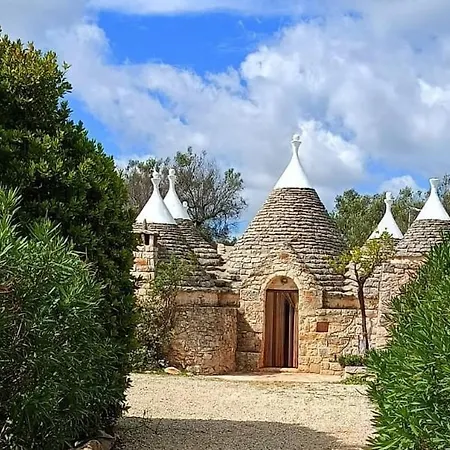 Holiday home Trullo Amalia Con Piscina Privata